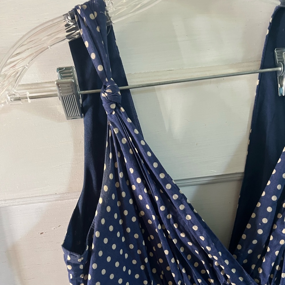 Navy polka dot dress with floral accents - Picture 4 of 6